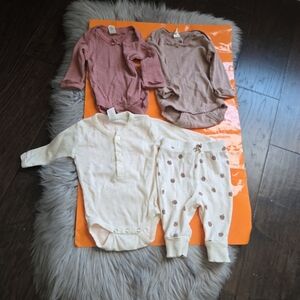 Kate Quinn Organic Cotton Pointelle Neutral Bundle Set